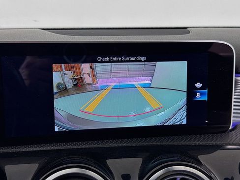 Used 2020 Mercedes-Benz A 220 4MATIC image 37