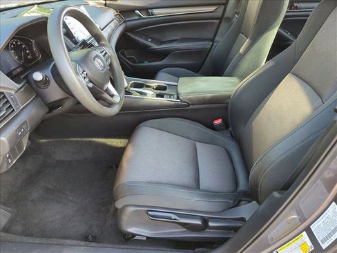 Certified 2018 Honda Accord LX image 15