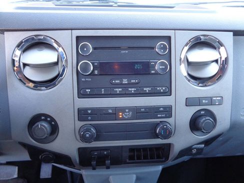 Used 2012 Ford F250 XLT w/ XLT Value Pkg image 24