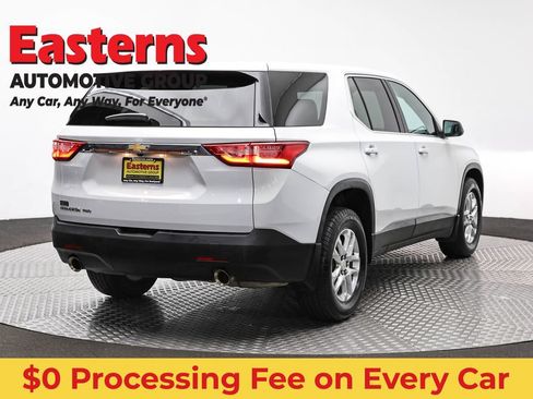 Used 2021 Chevrolet Traverse LS w/ LPO, Floor Liner Package AWD/4WD image 5