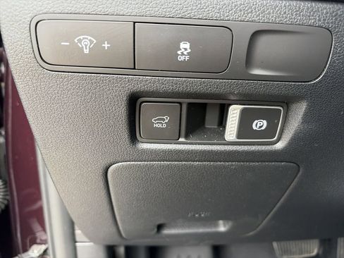 Used 2023 Hyundai Palisade Limited FWD image 19