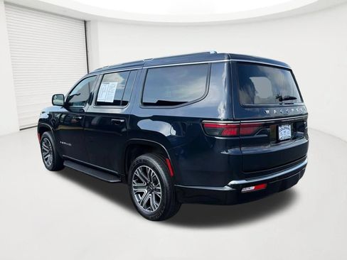 Used 2025 Jeep Wagoneer Series II AWD/4WD image 7