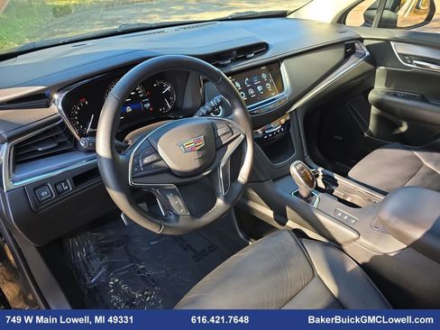 Used 2019 Cadillac XT5 Luxury image 16