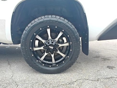 Used 2016 Toyota Tundra SR w/ Tow Package RWD image 32