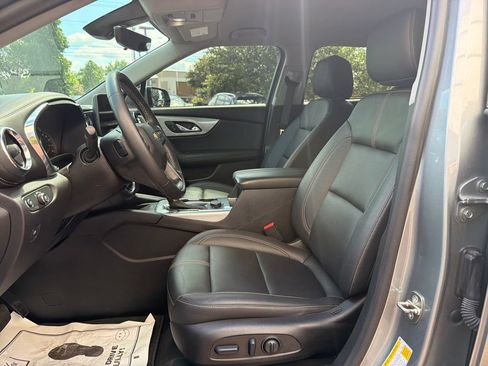 Used 2023 Chevrolet Blazer LT w/ Sound & Technology Package AWD/4WD image 22