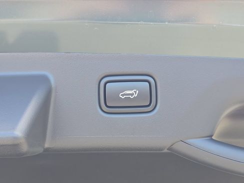 New 2026 Kia Niro FWD image 11