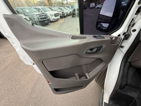 Used 2020 Ford Transit 250 Low Roof image 18