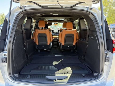 New 2026 Chrysler Pacifica Pinnacle FWD image 34