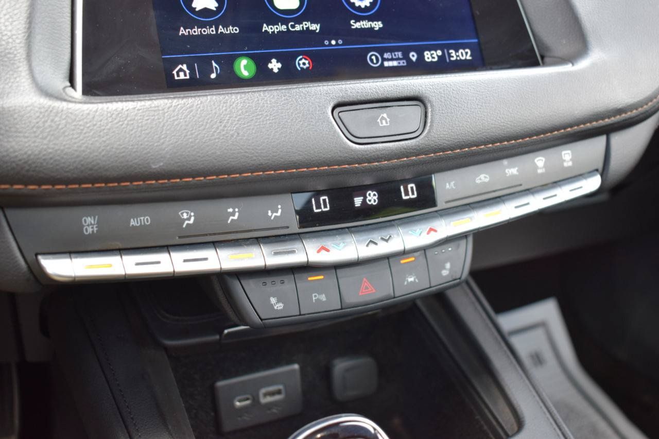 Used 2023 Cadillac XT4 Sport w/ LPO, Onyx Lite Package AWD/4WD image 30