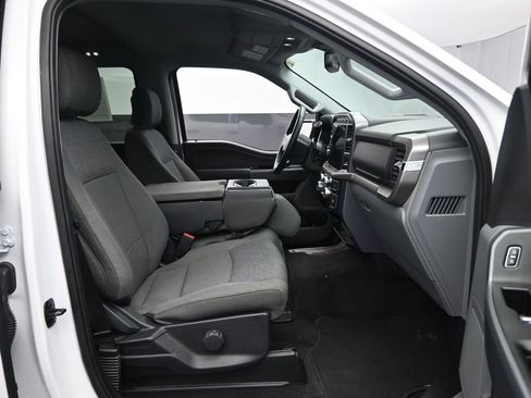 Used 2024 Ford F150 XLT w/ Tow/Haul Package image 31