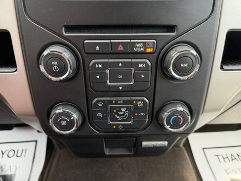 Used 2013 Ford F150 XLT w/ XLT Chrome Pkg AWD/4WD image 19