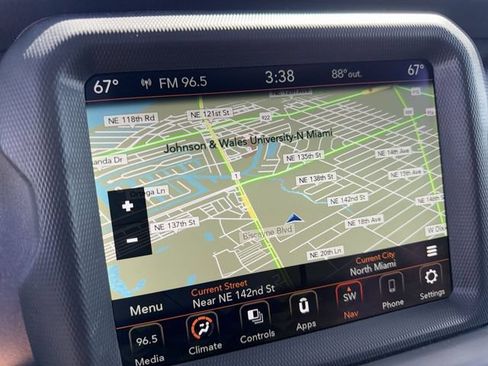 Used 2020 Jeep Gladiator Mojave AWD/4WD image 18
