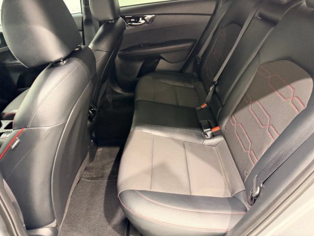 Used 2022 Kia Forte GT w/ GT Technology Package FWD image 17
