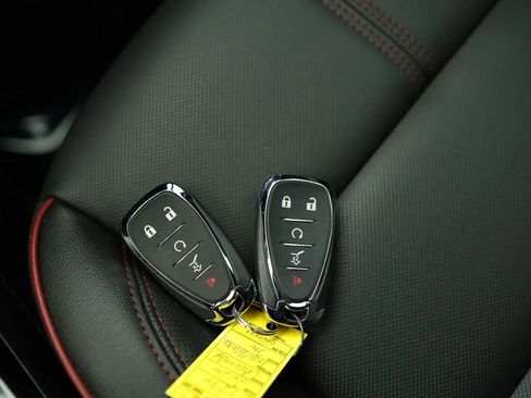 Used 2024 Chevrolet TrailBlazer RS w/ Convenience Package FWD image 39
