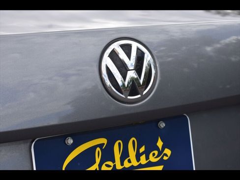 Used 2018 Volkswagen Passat 2.0T R-Line image 49