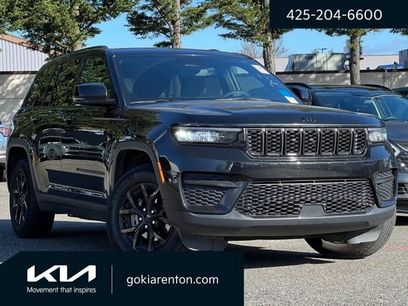 Used 2024 Jeep Grand Cherokee Altitude