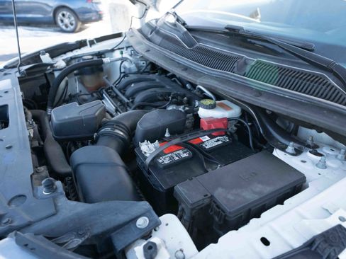 Used 2018 Ford Explorer XLT w/ Equipment Group 202A image 34