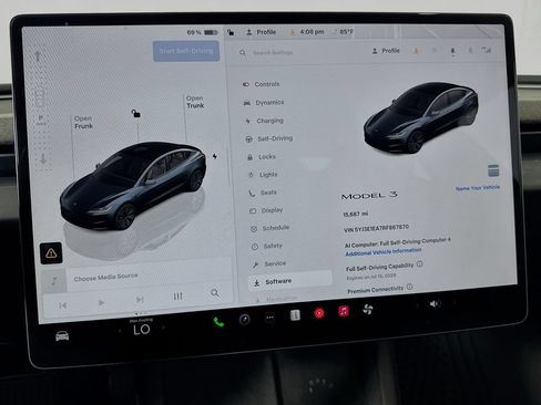 Used 2024 Tesla Model 3 Standard Range RWD image 39