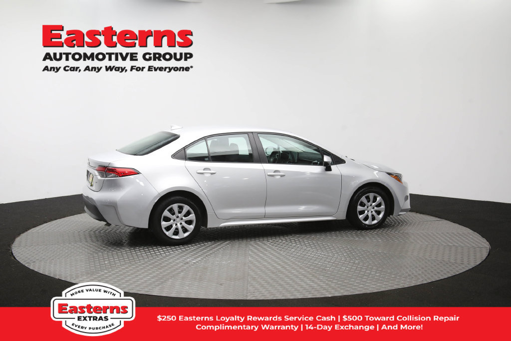Used 2024 Toyota Corolla LE FWD image 42