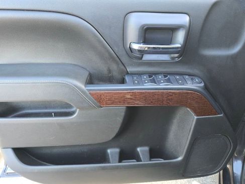 Used 2015 GMC Sierra 1500 SLE w/ SLE Value Package image 10