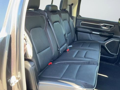Used 2022 RAM 1500 Laramie AWD/4WD image 21