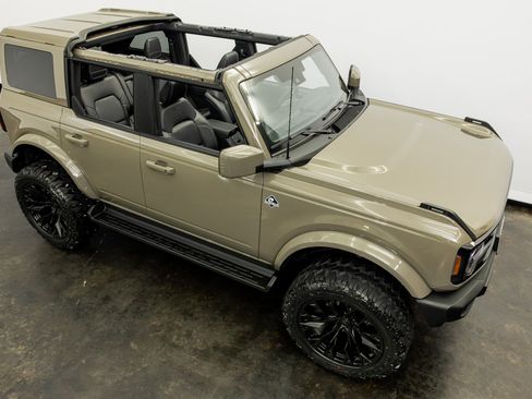 Used 2025 Ford Bronco Outer Banks AWD/4WD image 25