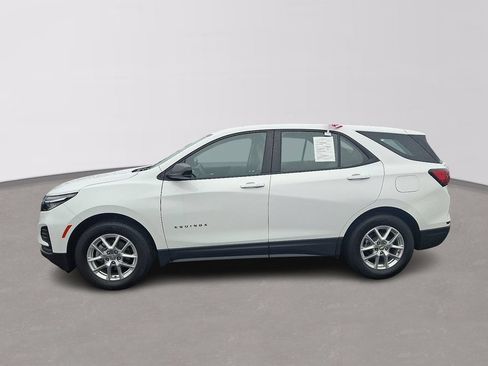 Certified 2024 Chevrolet Equinox LS w/ Driver Confidence II Package FWD image 7