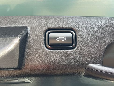 Certified 2024 Kia Seltos SX w/ SX Sunroof Package image 15