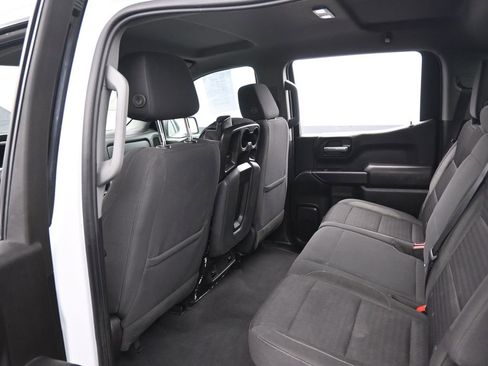 Used 2022 Chevrolet Silverado 1500 Custom image 25