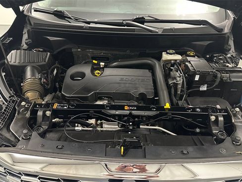 Used 2023 GMC Terrain Denali image 11