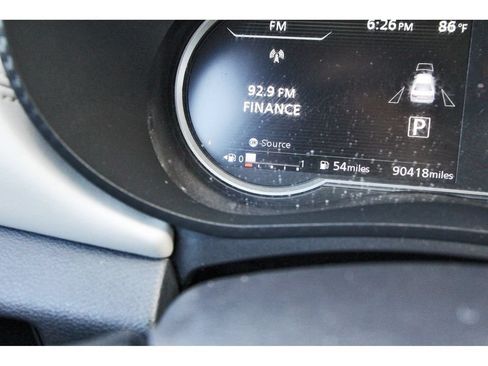 Used 2020 Nissan Versa SV FWD image 16