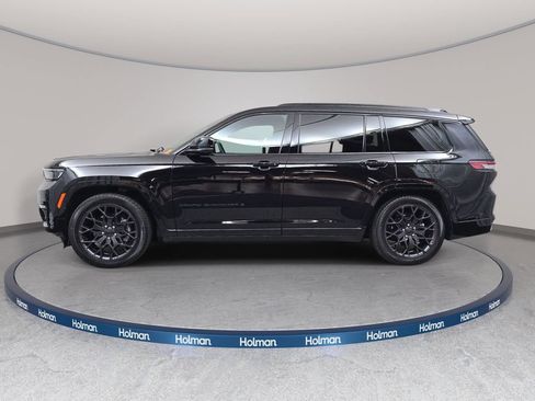 Used 2023 Jeep Grand Cherokee L Summit w/ High Altitude Package AWD/4WD image 9