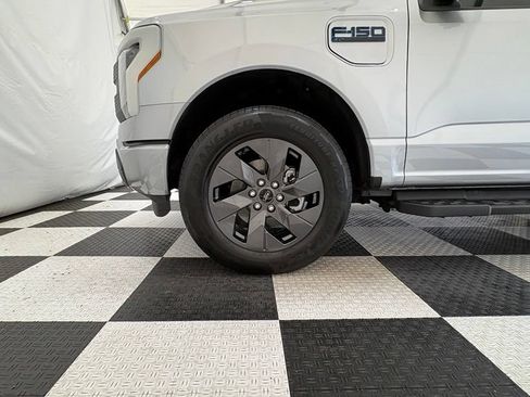 Certified 2024 Ford F150 Lightning XLT AWD/4WD image 12