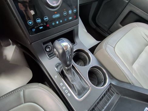 Used 2019 Ford Flex Limited w/ Equipment Group 301A AWD/4WD image 20