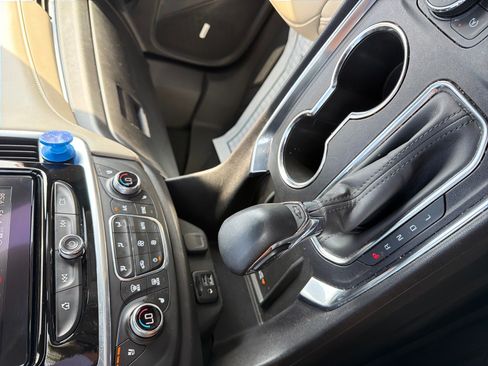 Used 2023 Chevrolet Traverse Premier w/ LPO, Floor Liner Package FWD image 15