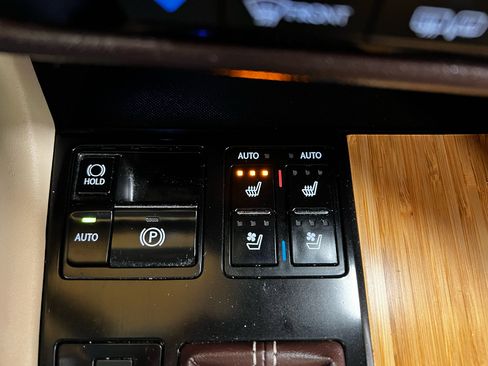 Used 2019 Lexus RX 350L Luxury image 20