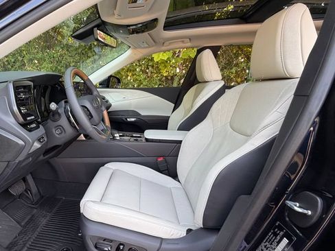 New 2026 Lexus RX 350 AWD w/ Convenience Package image 17