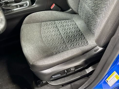 Used 2024 Chevrolet Equinox LT image 18