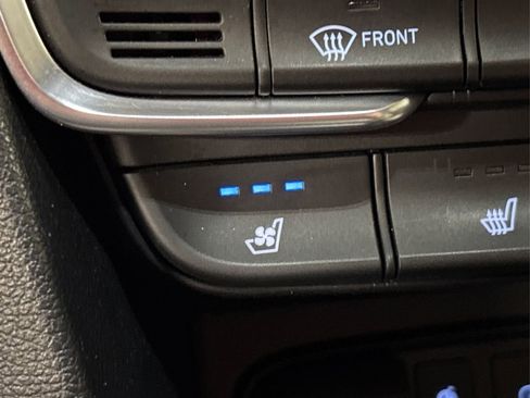 Used 2019 Hyundai Santa Fe Ultimate image 45