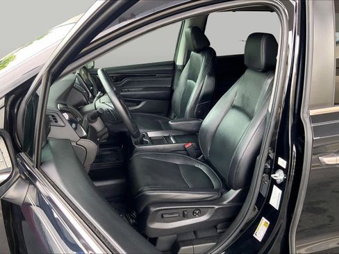 Used 2022 Honda Odyssey Touring image 8
