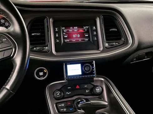 Used 2016 Dodge Challenger SXT RWD image 6