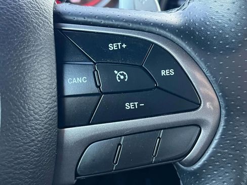 Used 2019 Dodge Challenger R/T image 29