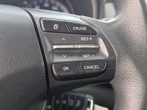 Used 2020 Hyundai Kona SE FWD image 18