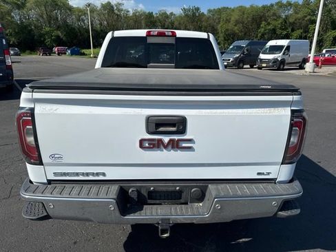Used 2018 GMC Sierra 1500 SLT AWD/4WD image 8