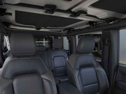 New 2026 Ford Bronco Outer Banks image 12