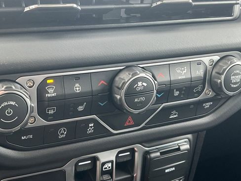 New 2026 Jeep Wrangler Unlimited Rubicon image 20