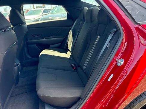 Certified 2025 Hyundai Elantra Sport FWD image 25