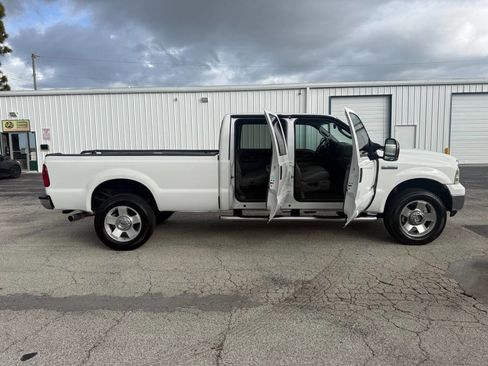 Used 2006 Ford F350 Lariat image 79