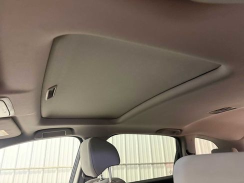Used 2017 Honda CR-V EX image 22