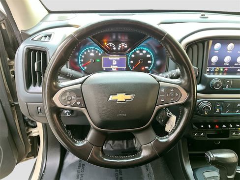 Used 2021 Chevrolet Colorado Z71 image 11